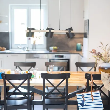 Ferienreihenhaus Lale Andersen 4a فريمين